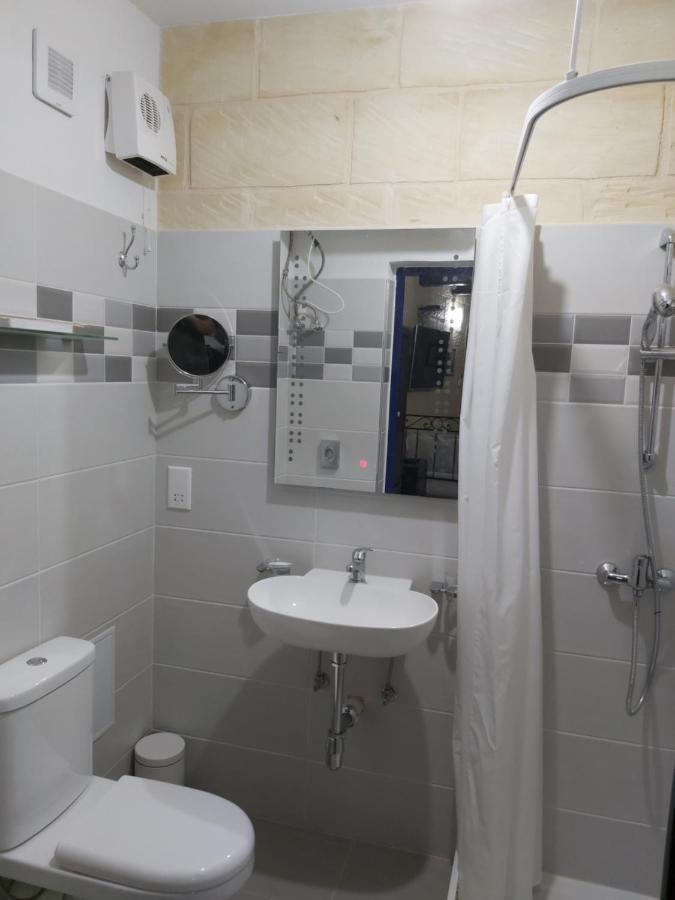 Quadruple Room with Balcony